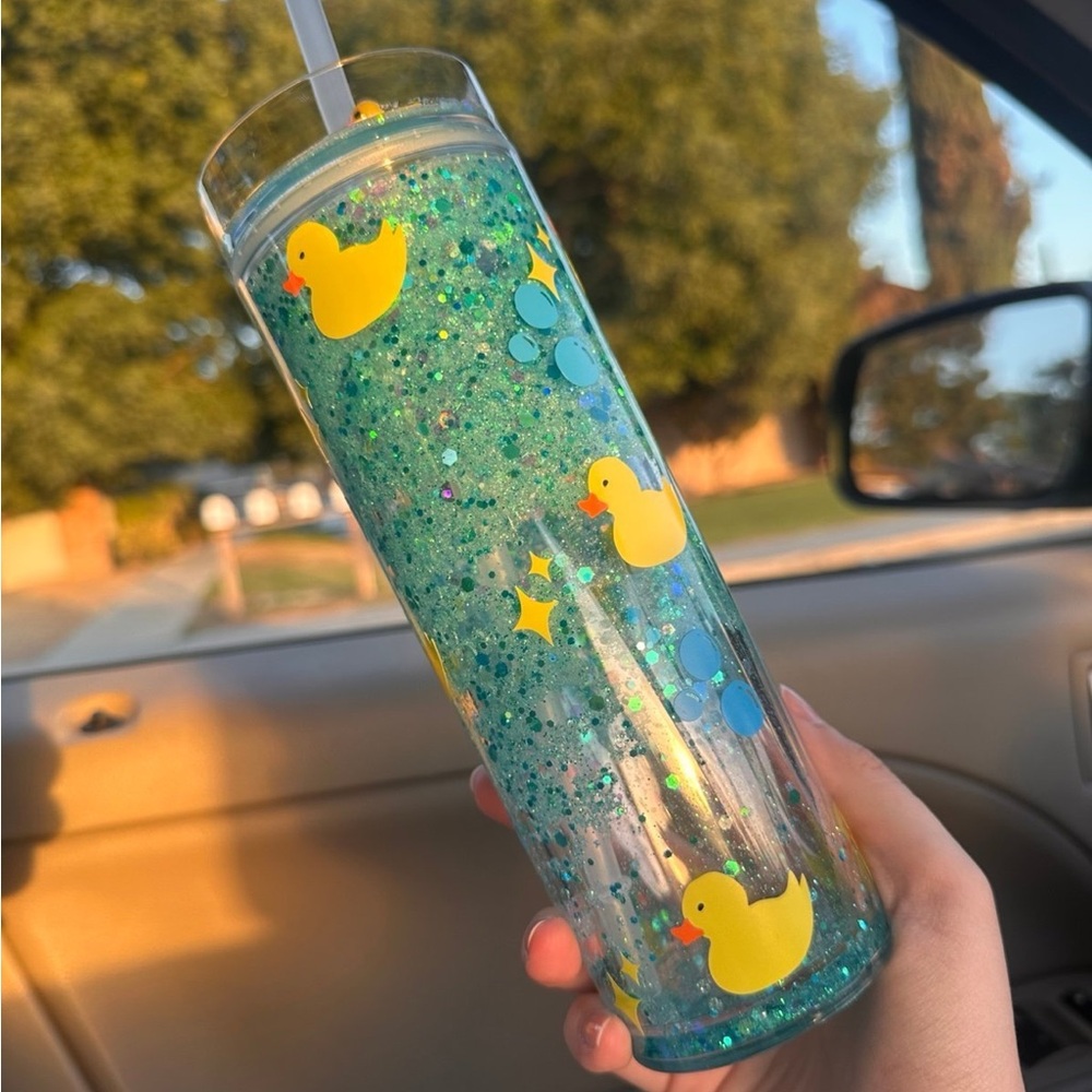 Duck Pattern Glitter Tumbler with Straw - 16oz